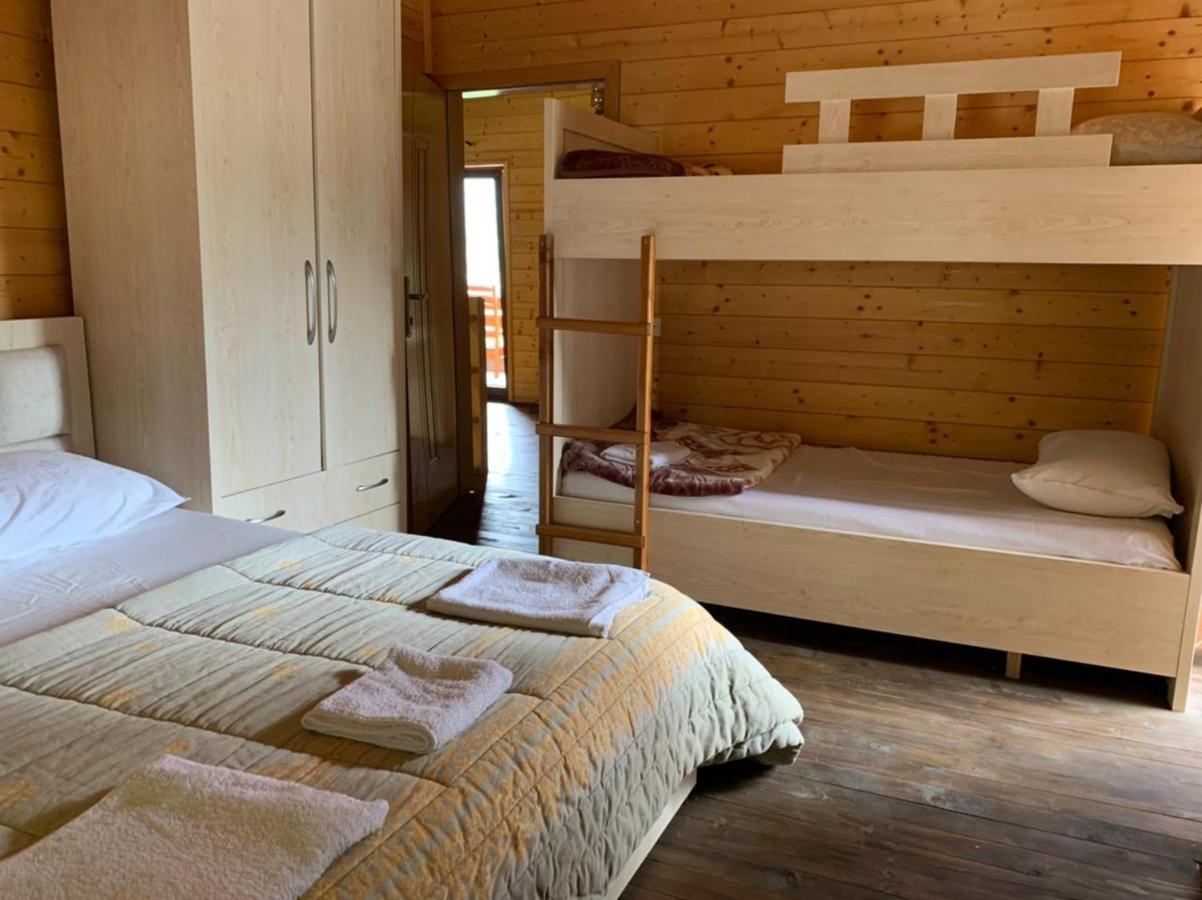 Guest House Valbona Esterno foto